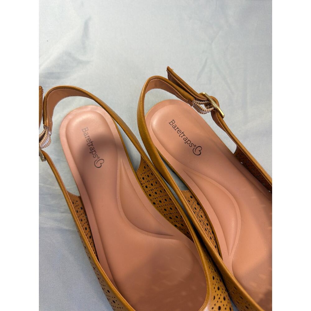 Baretraps Women's Riva Slingback flats size 8 NWOT - Picture 2 of 5